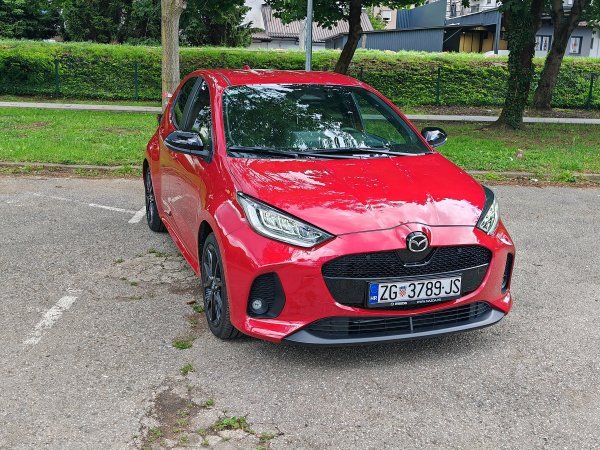 Mazda2 Hybrid 1.5 Homura