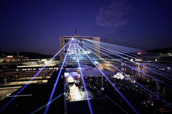 Tvornica Mercedes-Benz Stuttgart-Untertürkheim slavi 120. obljetnicu