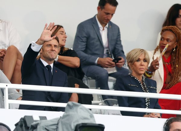 Poznati na ceremoniji u Parizu