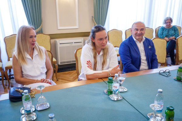 Donna Vekić s roditeljima Brankicom i Igorom