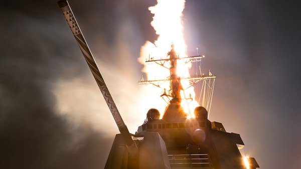 SM-6 ima domet od 370 kilometara