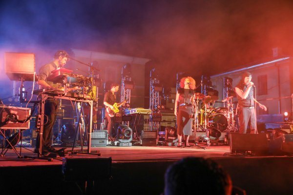 Koncert grupe Laibach u Malom rimskom kazalištu u Puli