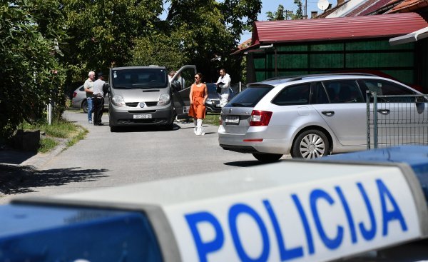 Dvojica muškaraca ozlijeđena, jedan preminuo u kući u Slavonskom Brodu