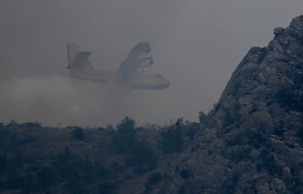 Požar na brdu Perun