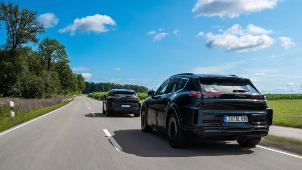 Porsche planira tri pogonska sklopa za budući Cayenne