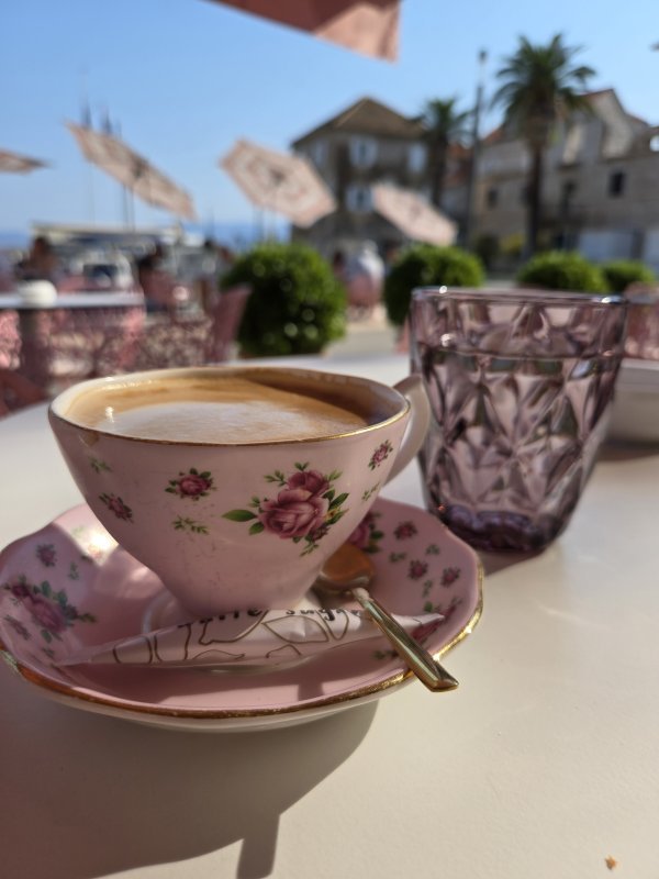 Samsung Galaxy Z Flip6 primjeri fotografija