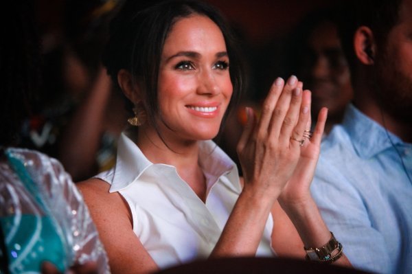 Meghan Markle s Cartierovim nakitom u Kolumbiji