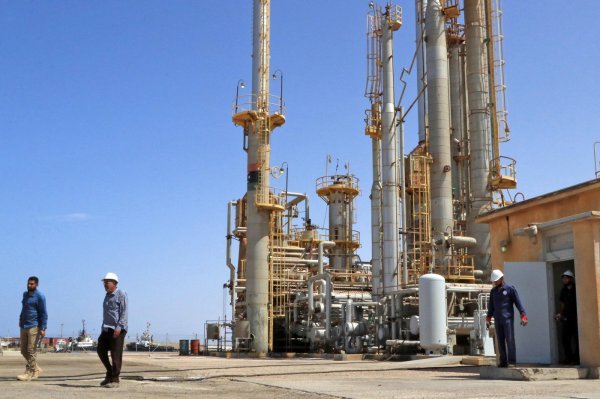 Prodajom nafte Iran financira Revolucionarnu gardu