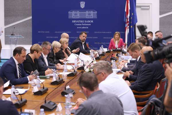 Odbor za promet raspravlja o Jadroliniji