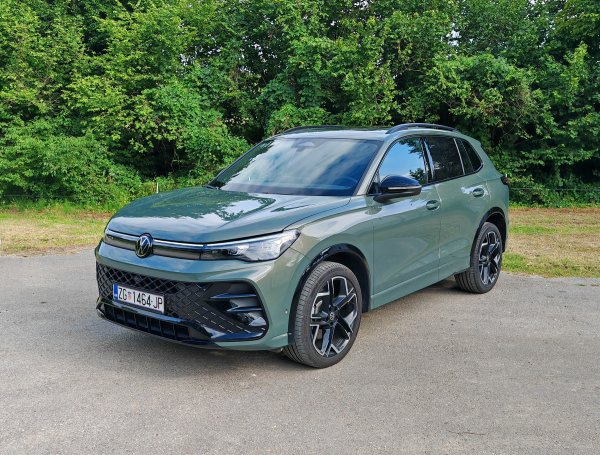 Tiguan 2.0 TDI DSG 4Motion R-Line 195 KS (142 kW)