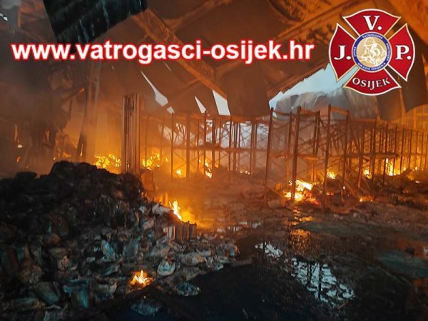 Požar skladišta u Osijeku