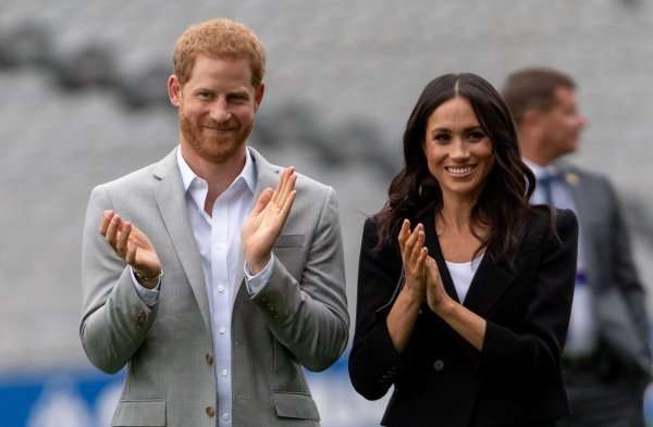 Meghan Markle i princ Harry tijekom službenog posjeta Dublinu 2018. godine, kada je i nastala fotografija objavljena na društvenim mrežama