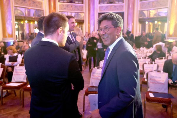 Službenik Svjetske banke je protiv života od rente 