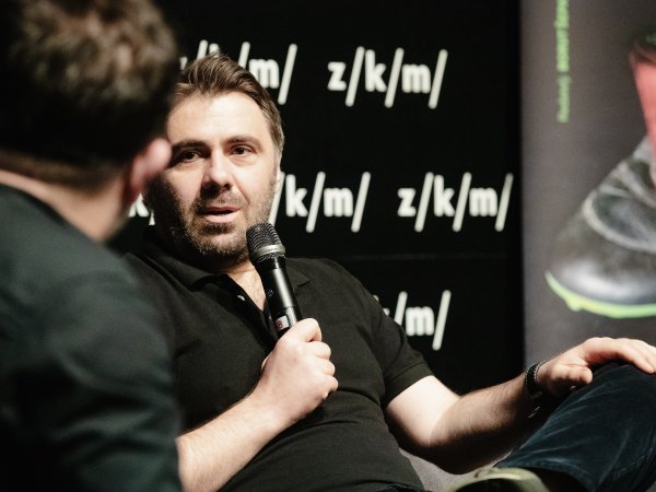 Tribina uoči premijere ZKM-ove predstave Jezik kopačke