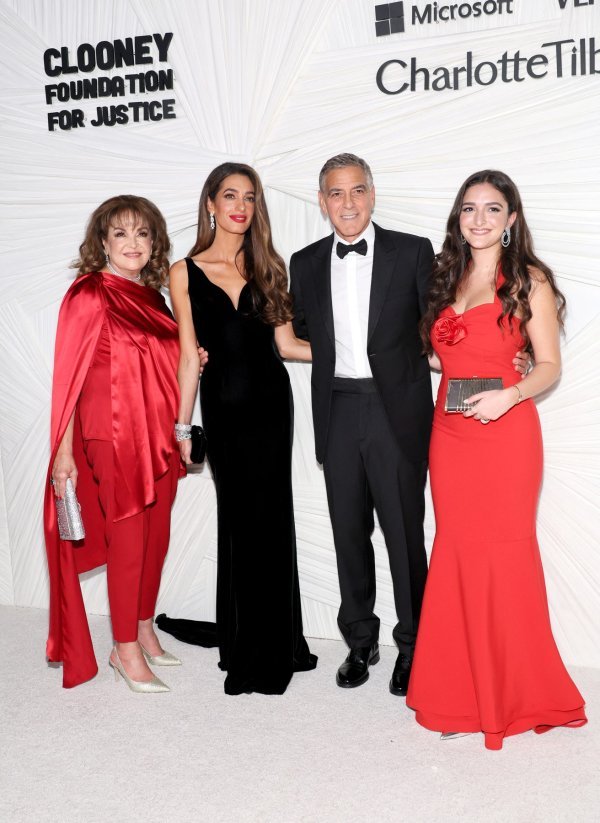 Baria Alamuddin, Amal Clooney, George Clooney i Mia Hamiyeh