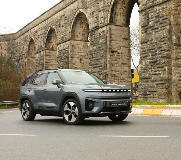 KGM SsangYong Tivoli i Torres EVX