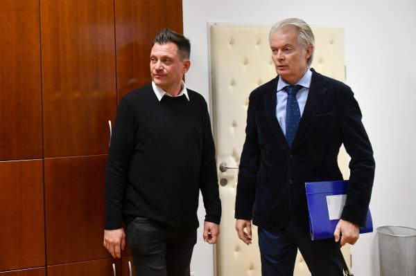 Suđenje Daliboru Mataniću zbog klevete i uvrede influenserice Doris Stanković