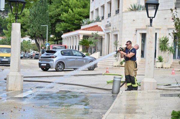 Dan nakon poplave u PodgoriPXL_061024_121846931