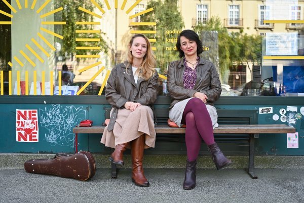 Pavlica i Nina Bajsić