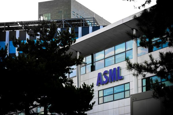 ASML