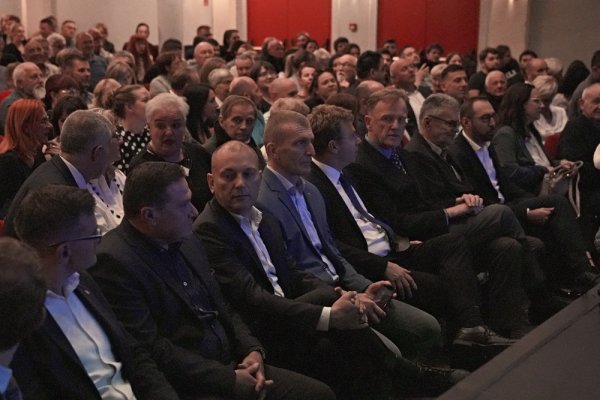 Svečana akademija HPS 01