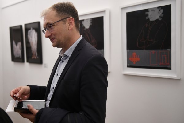 Međunarodna multimedijalna izložba 'Femininologija'