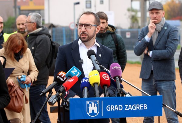 Tomašević obilježio početak radova na proširenju i rekonstrukciji Sarajevske
