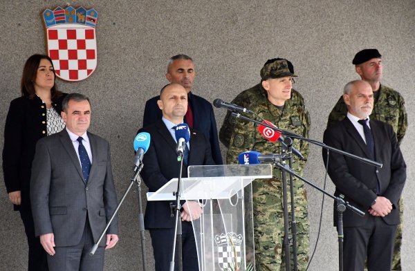 Svečana prisega ročnika u Požegi