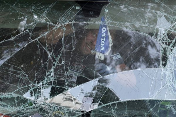 Kamionom se zabio u stanicu u Izraelu