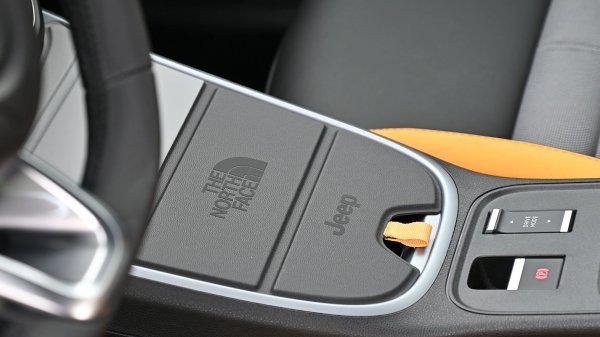 Jeep Avenger 4xe The North Face Edition