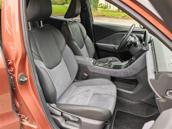 Lexus LBX 1.5HEV 5D E-CVT Original Edition