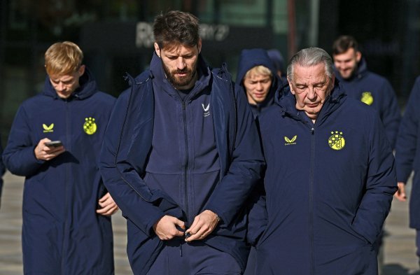 Igrači Dinama u šetnji Bratislavom uoči utakmice 4. kola Lige prvaka protiv Slovana