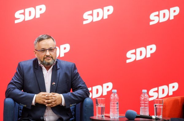 Sučeljavanje kandidata za predsjednika zagrebačkog SDP-a