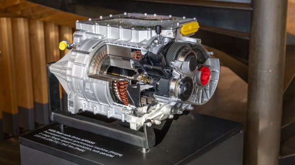 Motori u električnim automobilima