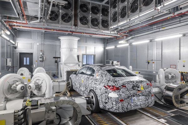 Mercedes-Benzova tehnološka ofenziva na temelju svestrane i fleksibilne MMA platforme