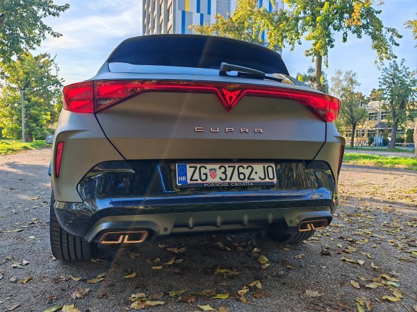 CUPRA Formentor 1.5 e-Hybrid VZ