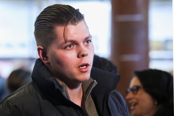 Predstavljena knjiga Olivera Lovrenskog 'Kad smo bili mlađi'