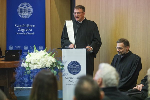 Počasni doktorat Tkalčić