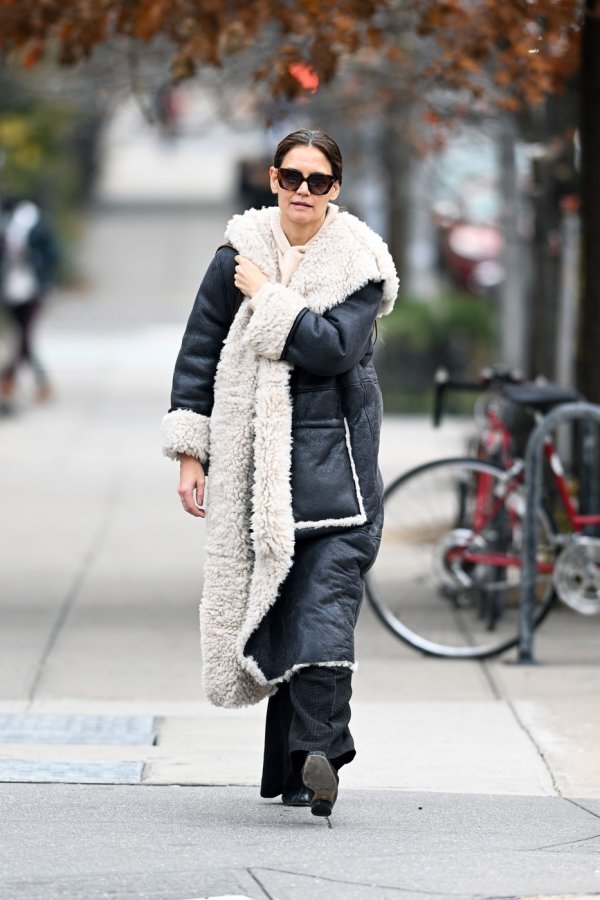 Katie Holmes