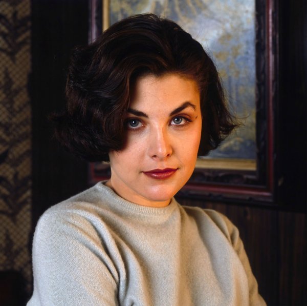 Sherilyn Fenn je kratko radila kao Playboyeva zečica u dobi od 19 godina