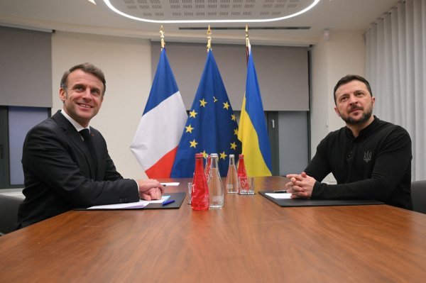 Emmanuel Macron i Volodimir Zelenski