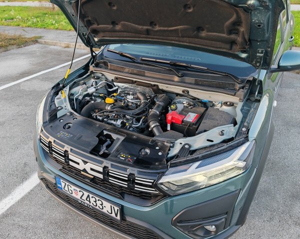 Dacia Jogger Expression 1.0 ECO-G 100 s dvogorivnim motorom