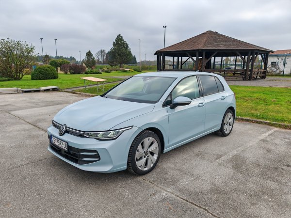 VW Golf 8 PA 1.5 TSI 4Life