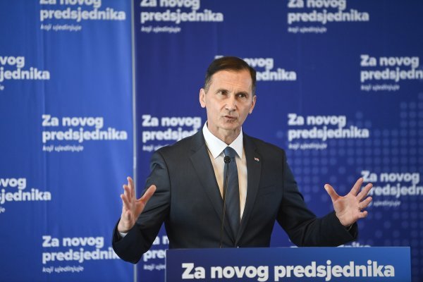 Dragan Primorac na konferenciji za medije