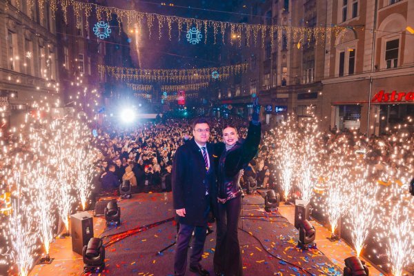 Severina i gradonacelnik Sarajeva Predrag Puharić_2