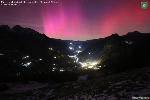 Polarna svjetlost nad Alpama