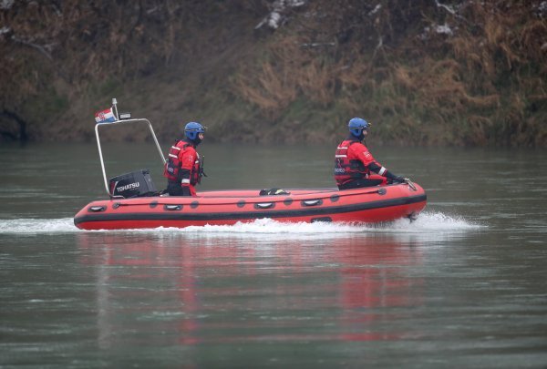 Potraga za djevojčicom na Savi kod toplane