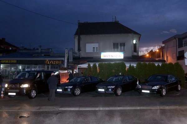 Ivica Dačić posjetio poznati restoran Mitnica na Črnomercu