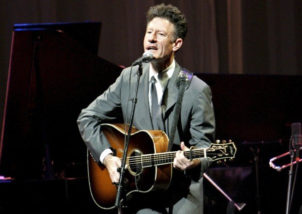 Lyle Lovett