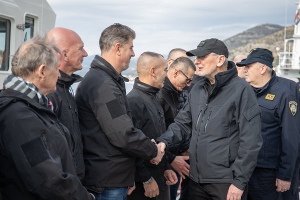 Božinović obišao obnovljenu zgradu policije u Dubrovniku